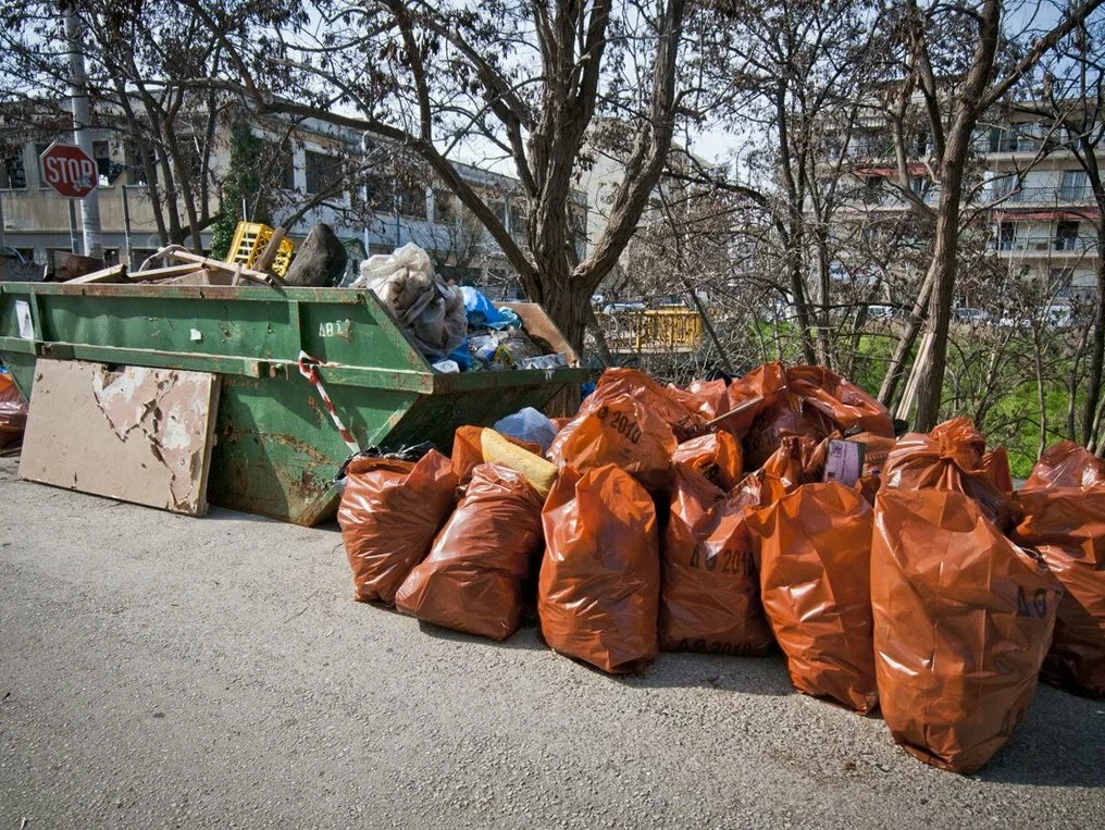 Круглосуточный вывоз мусора в Ухте в октябре