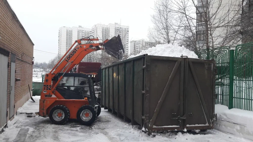 Вывоз снега контейнерами в Ухте — цена от 3240 руб., заказать контейнер для снега в ПроМусор